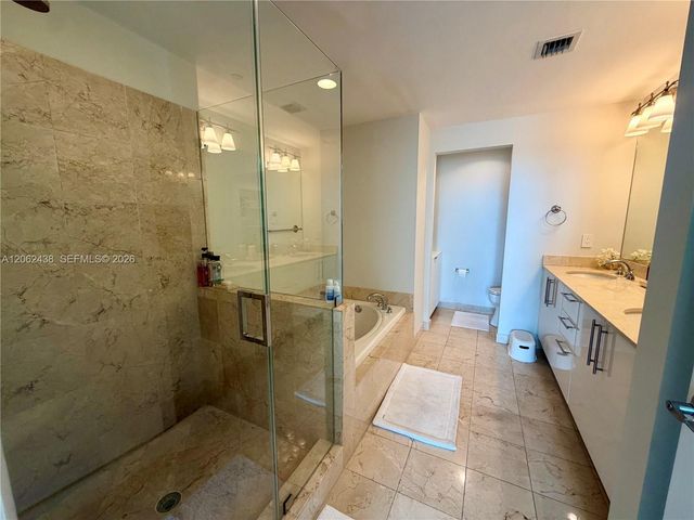 3330 NE 190th St 2711, Aventura, FL 33180