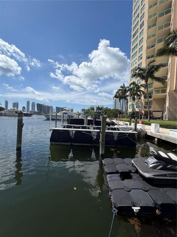 3330 NE 190th St 2711, Aventura, FL 33180