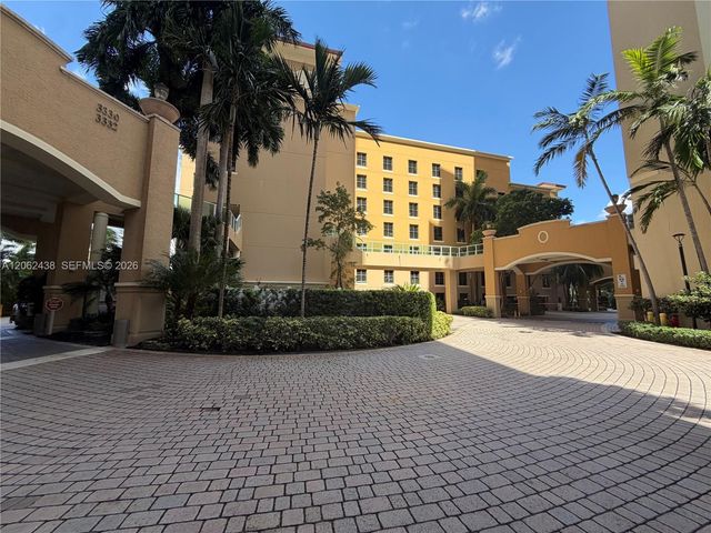3330 NE 190th St 2711, Aventura, FL 33180