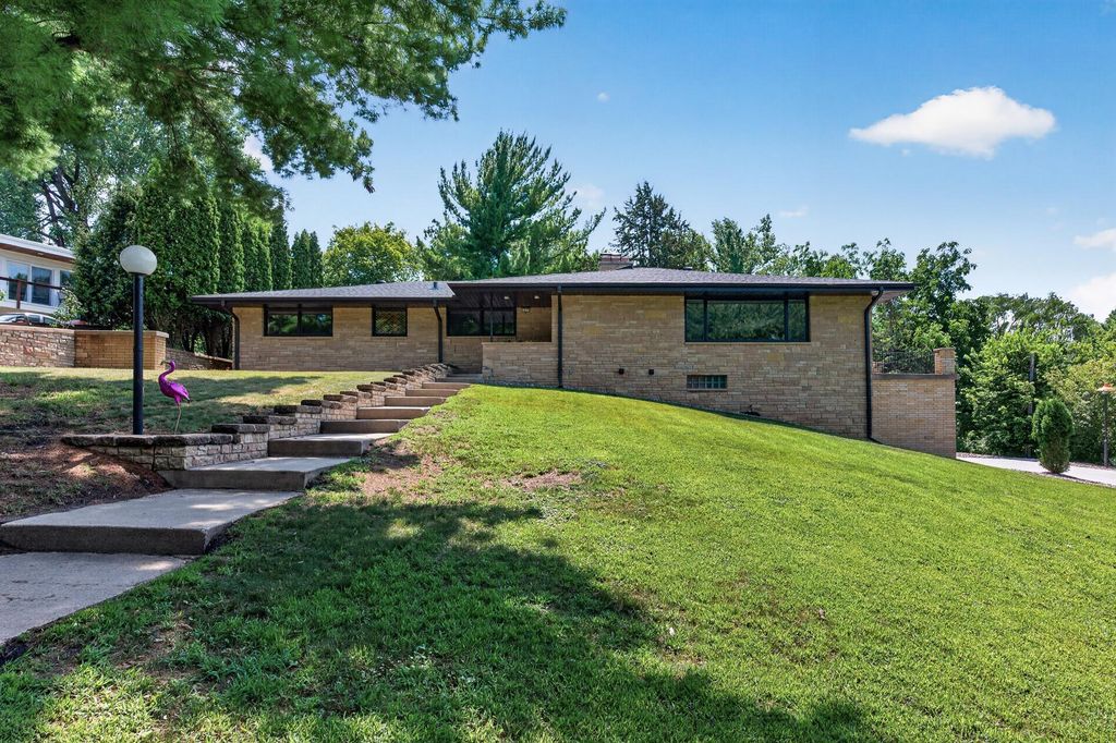 1472 Bridgeview Avenue, Eagan, MN 55121 — photo 5