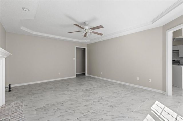 3001 Winterberry LN, Virginia Beach, VA 23453