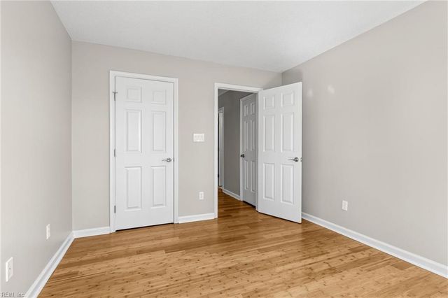 3001 Winterberry LN, Virginia Beach, VA 23453