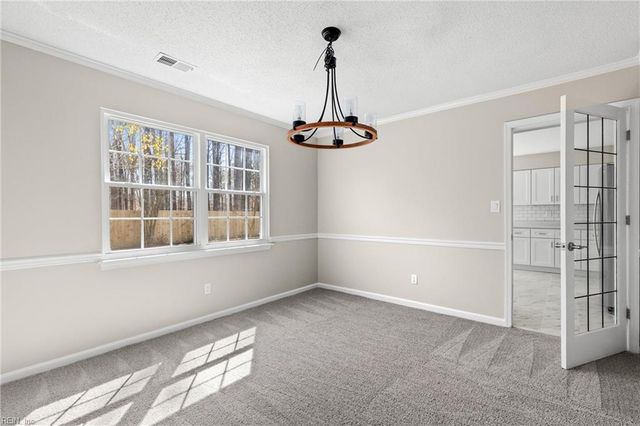 3001 Winterberry LN, Virginia Beach, VA 23453