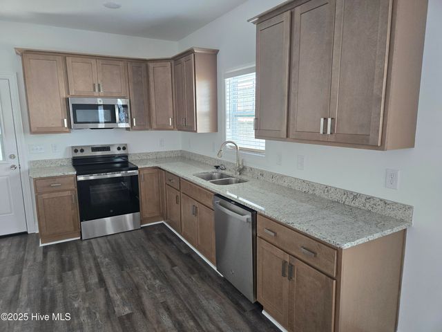 813 Sarah Rebecca Drive B, Greenville, NC 27834