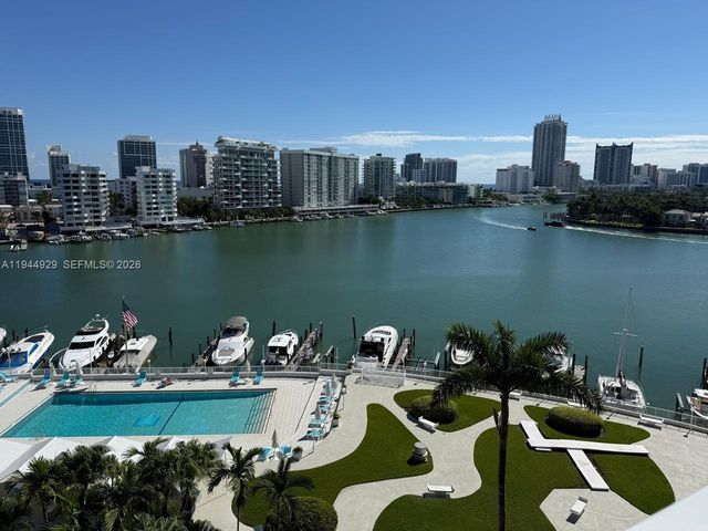 900 Bay Dr 410, Miami Beach, FL 33141