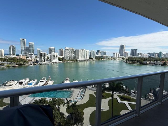 900 Bay Dr 410, Miami Beach, FL 33141