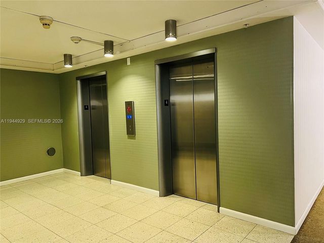 900 Bay Dr 410, Miami Beach, FL 33141