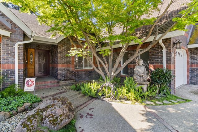 8840 Minnie Cir, Elk Grove, CA 95624