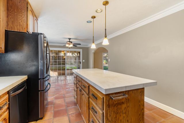 8840 Minnie Cir, Elk Grove, CA 95624