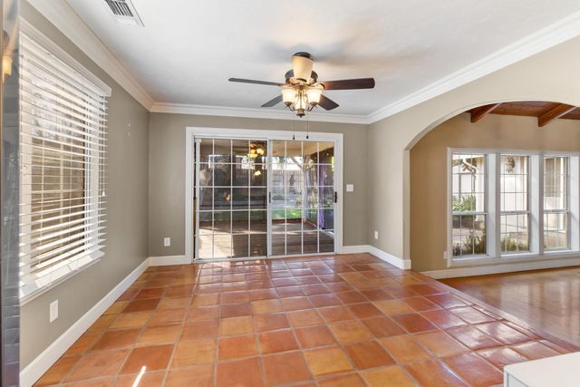 8840 Minnie Cir, Elk Grove, CA 95624