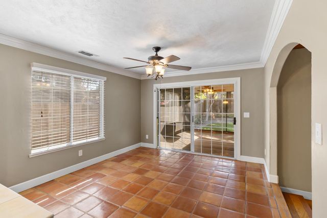 8840 Minnie Cir, Elk Grove, CA 95624