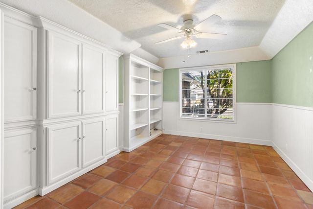 8840 Minnie Cir, Elk Grove, CA 95624