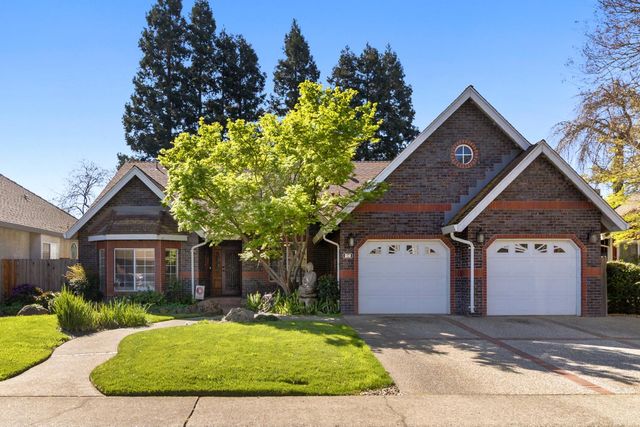 8840 Minnie Cir, Elk Grove, CA 95624