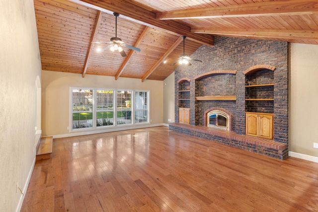 8840 Minnie Cir, Elk Grove, CA 95624