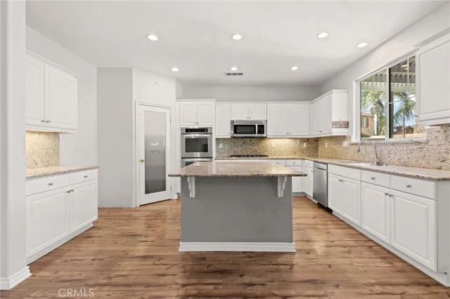 12722 Kristi Lynn Court, Eastvale, CA 92880