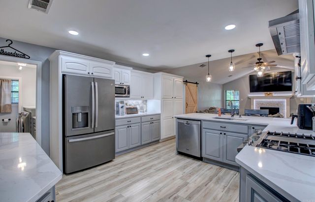 2741 AR HWY 321 E, Austin, AR 72007