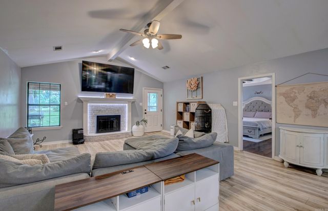 2741 AR HWY 321 E, Austin, AR 72007
