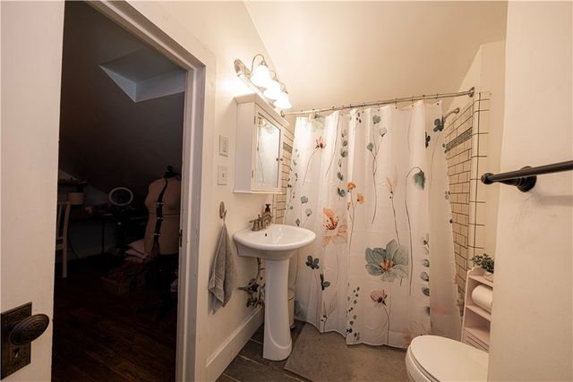 4263 Evergreen Rd, Summer Hill, PA 15214