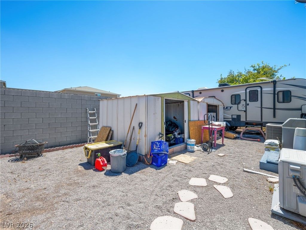 3044 Gavilan Lane, Las Vegas, NV 89122 — photo 5