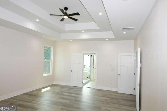 518 Hoke O'kelly Mill Road NW, Loganville, GA 30052