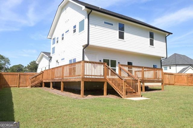 518 Hoke O'kelly Mill Road NW, Loganville, GA 30052