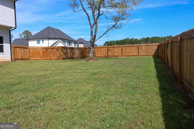 518 Hoke O'kelly Mill Road NW, Loganville, GA 30052