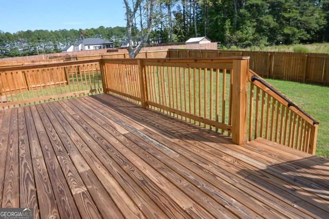 518 Hoke O'kelly Mill Road NW, Loganville, GA 30052