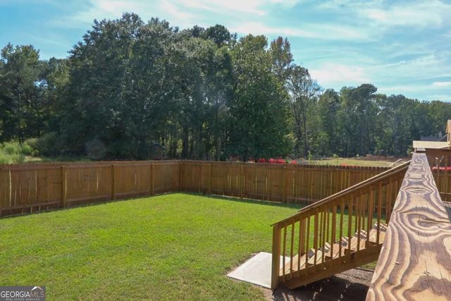 518 Hoke O'kelly Mill Road NW, Loganville, GA 30052