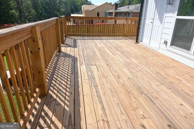 518 Hoke O'kelly Mill Road NW, Loganville, GA 30052