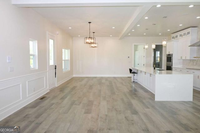 518 Hoke O'kelly Mill Road NW, Loganville, GA 30052