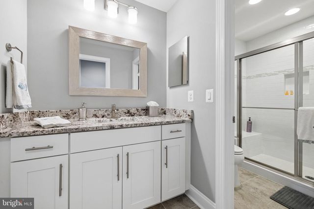 222 GREBE DR, Lake Frederick, VA 22630