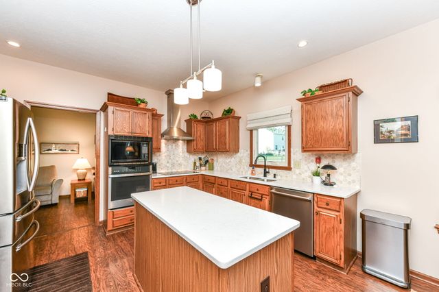 913 Timber Creek Drive, Indianapolis, IN 46239