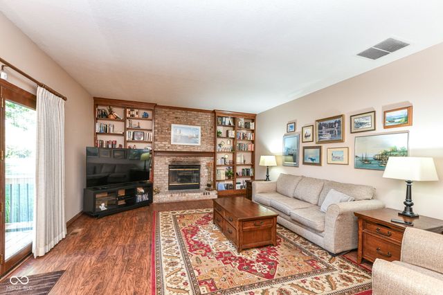 913 Timber Creek Drive, Indianapolis, IN 46239