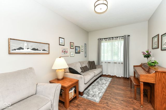 913 Timber Creek Drive, Indianapolis, IN 46239