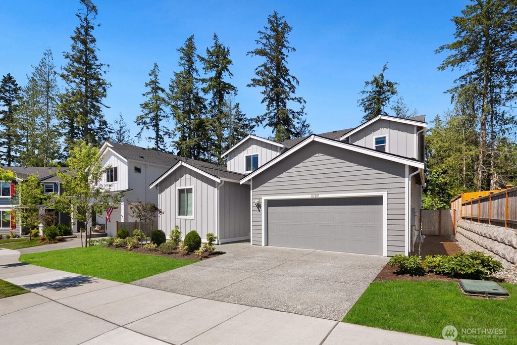 8109 285 Place NW, Stanwood, WA 98292