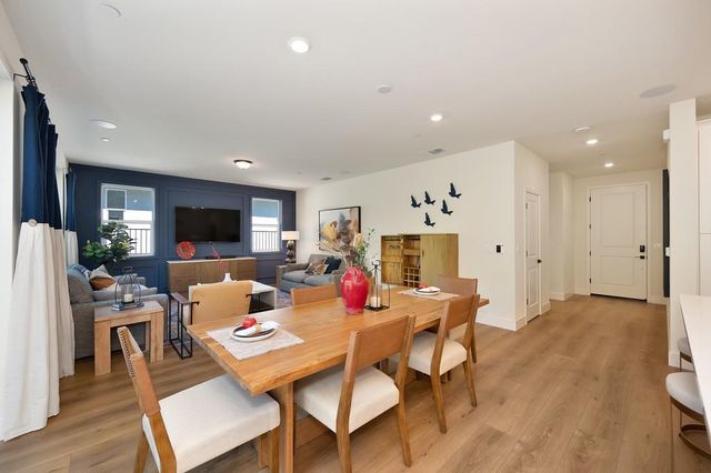 1008 Utah Dr, Placerville, CA 95667