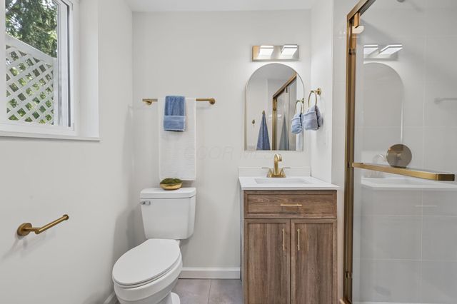 4806 Heatherton Drive, Columbus, OH 43229