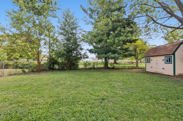4806 Heatherton Drive, Columbus, OH 43229