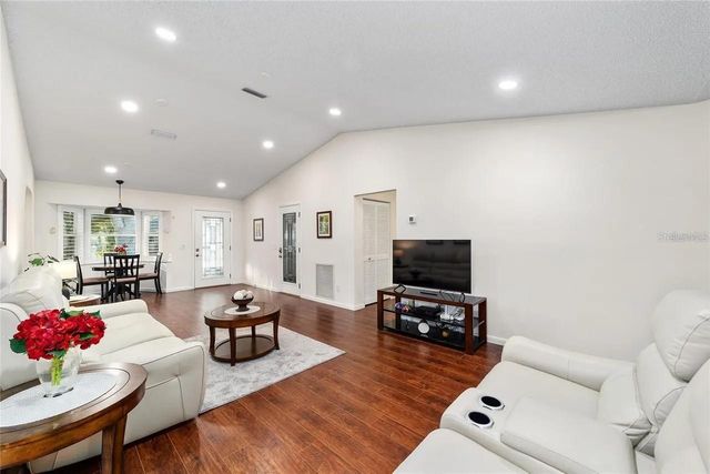 9697 SW 94TH COURT, Ocala, FL 34481