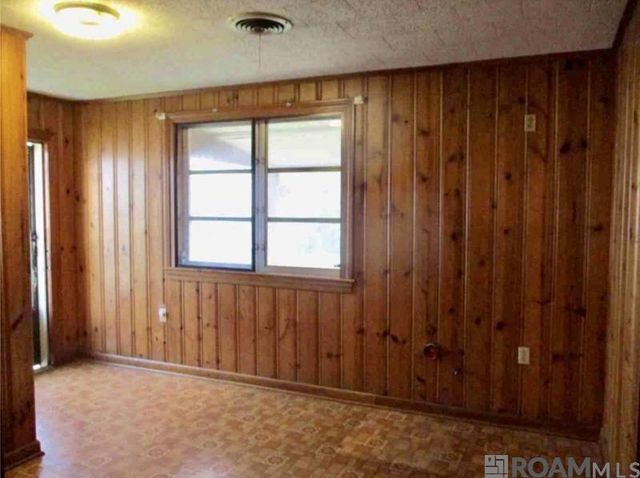 1320 Friedrichs Street, Gretna, LA 70053