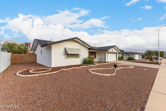 643 N 67TH Place, Mesa, AZ 85205