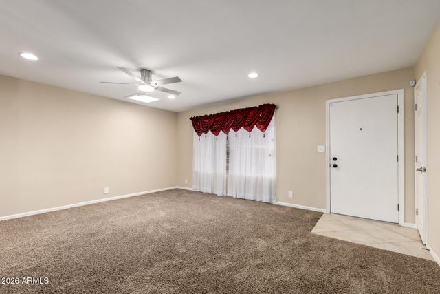 643 N 67TH Place, Mesa, AZ 85205