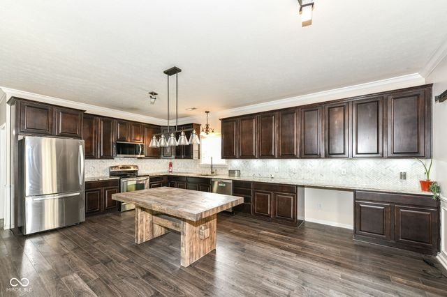 6415 Finch Drive, Indianapolis, IN 46236