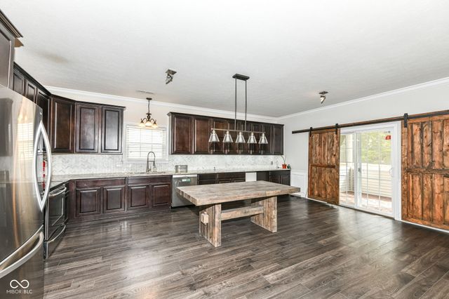 6415 Finch Drive, Indianapolis, IN 46236