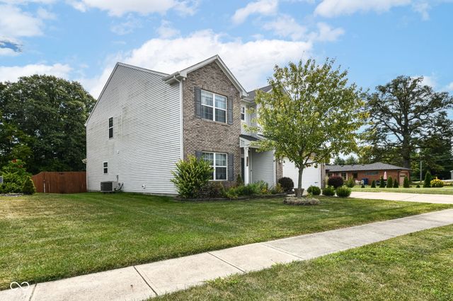 6415 Finch Drive, Indianapolis, IN 46236