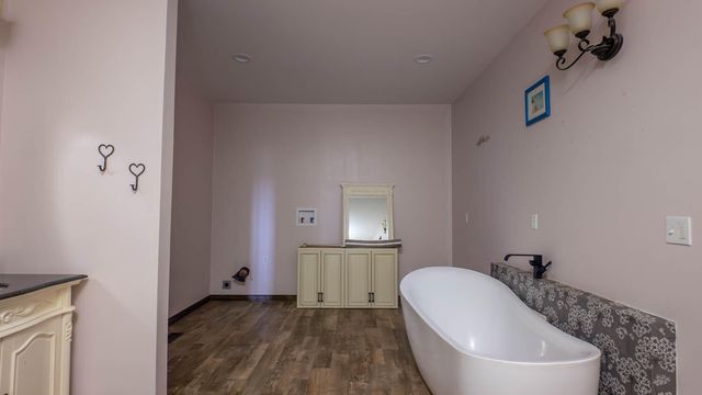 5564 State Highway K, Summersville, MO 65571