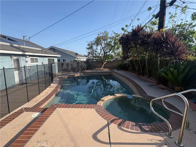 17671 Wrightwood Lane, Huntington Beach, CA 92649
