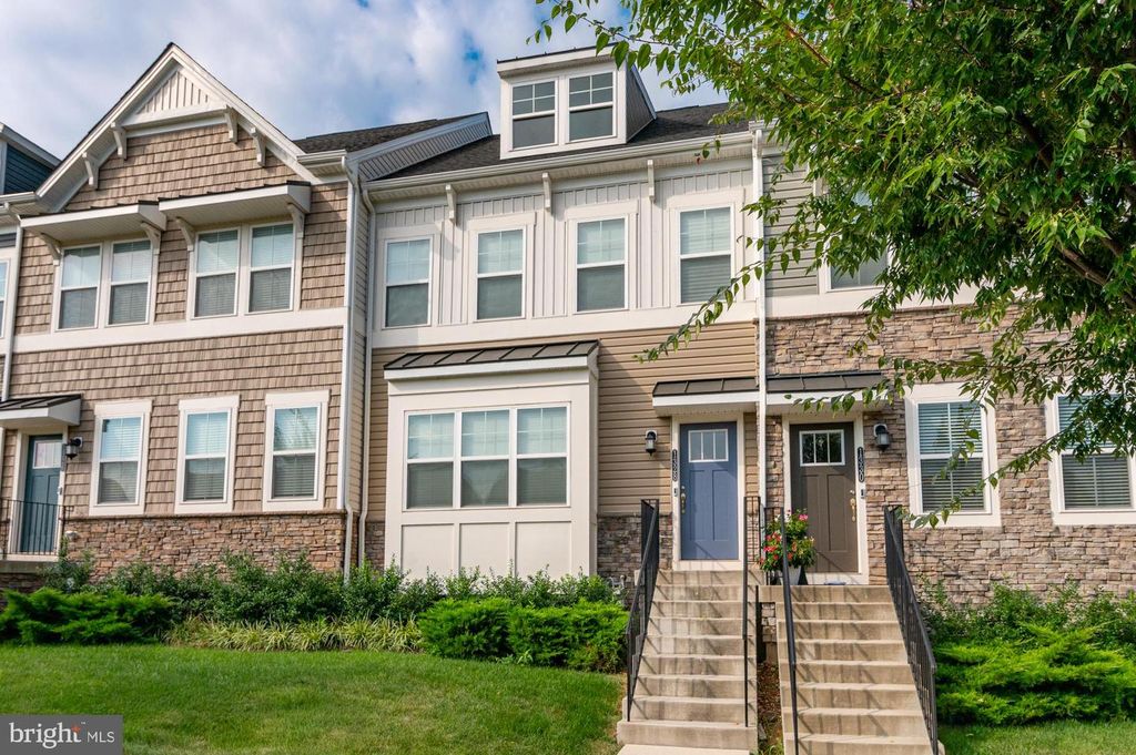 1328 MONOCACY CROSSING PKWY, Brunswick, MD 21716