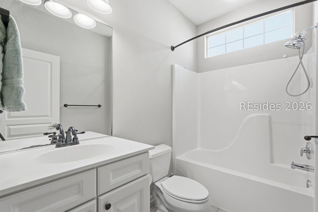 10 Fairforest Ln, Bluffton, SC 29909