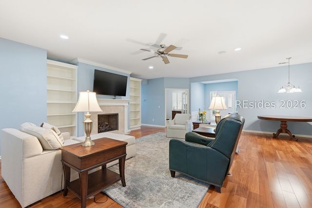 10 Fairforest Ln, Bluffton, SC 29909